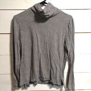 Madewell turtle neck